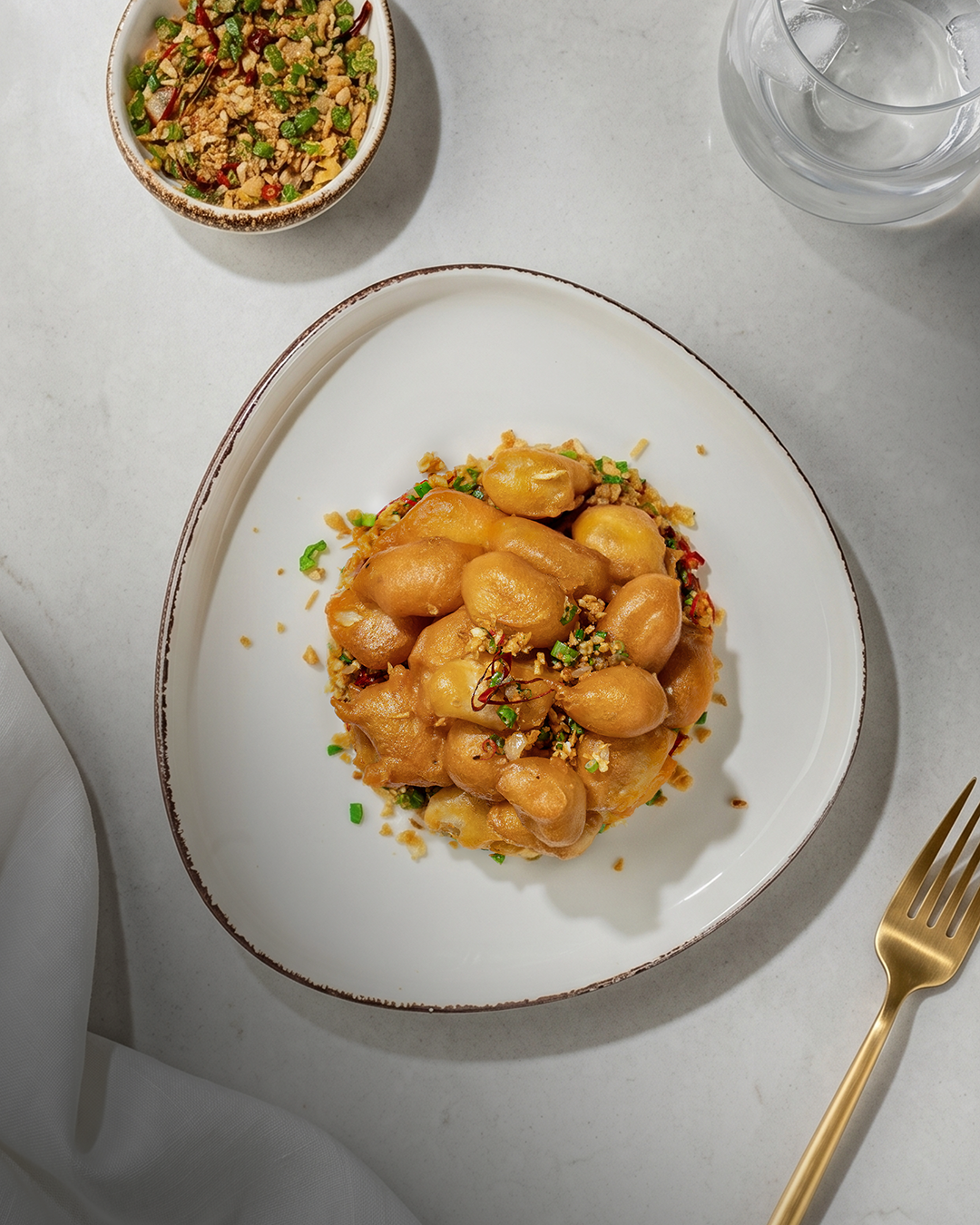 Hongbao_Website _Classic Garlic Salt and Pepper Squid_April_ COdesign_SY001